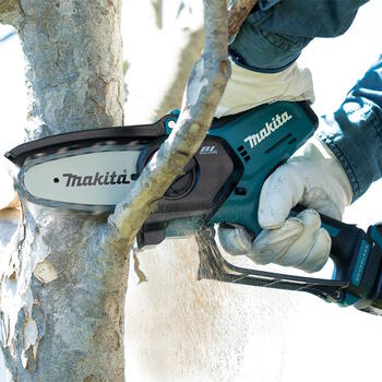 Makita UC100DZ bezvada zaru zāģis 12 V CXT bezsuku motors 100 mm šķēres automātiska ķēdes eļļošana bez akumulatora un lādētāja Melns/Zils (UC100DZ)