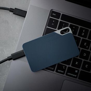 Intenso SSD ārējais 3826440 250GB, USB 3.2 Gen 1, lasīšanas ātrums 500 MB/s, šoks izturīgs, exFAT (3826440)
