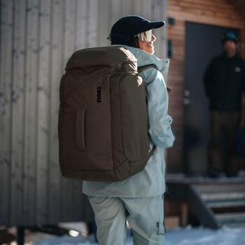 Thule рюкзак-тележка для лыжных и сноубордических ботинок 3205157, 60L, темный хаки, полиэстер, 1.25кг, 37.5x36.5x58см (3205157)
