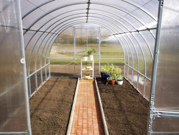 Siltumnīca KLASIKA TUBE 3x12m (36m2) ar pamatiem un 6mm polikarbonāta pārklājumu; 4779037492534 (150)