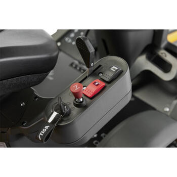 Бензиновый райдер газонокосилка с передним режущим блоком Honda 530cc 10.8kW до 7500м² полный привод без деки Park Special STIGA (2F6130535/ST2)