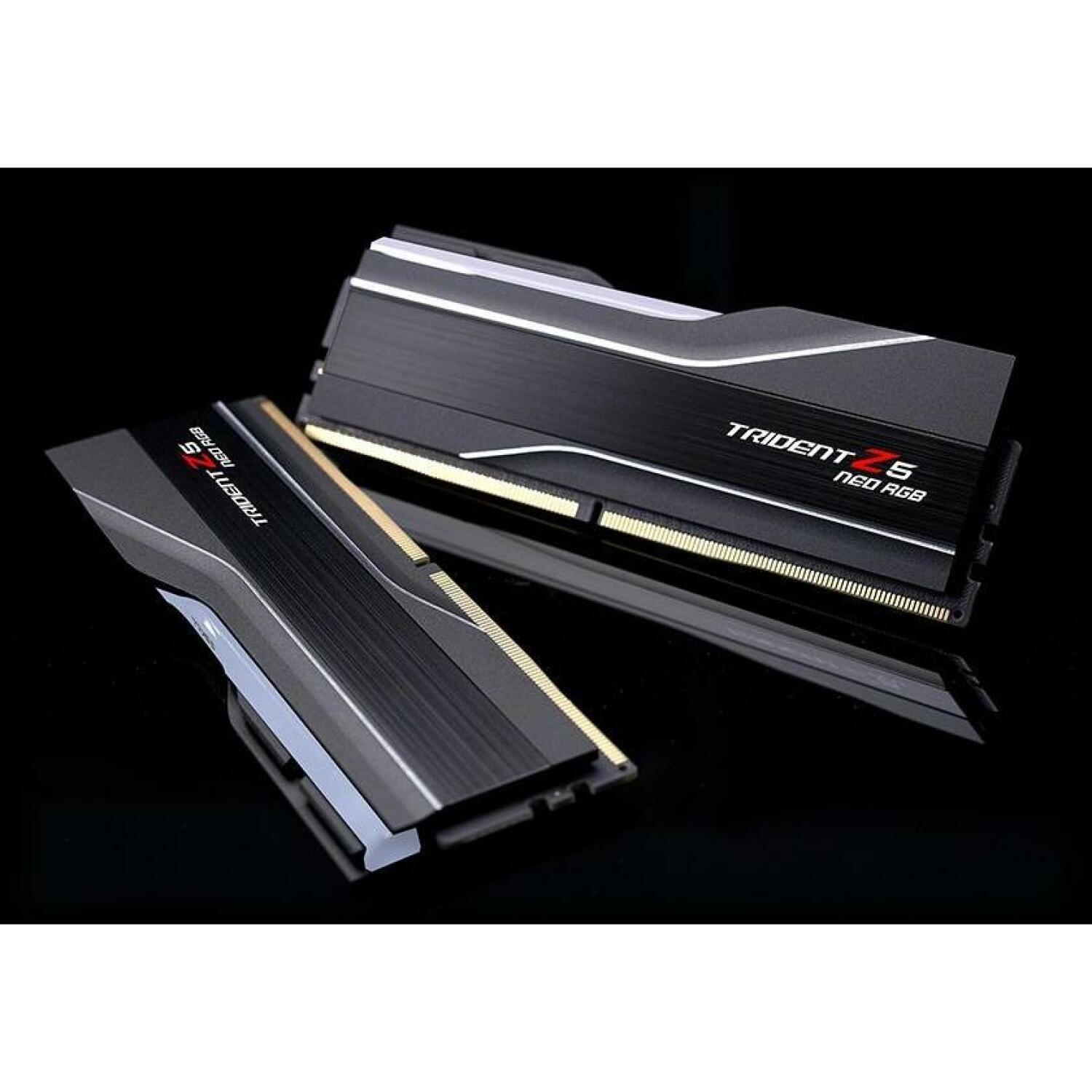 G.Skill память DIMM F5-6000J3038F16GX2-TZ5NR 32 ГБ, DDR5, 6000 МГц, 288-pin, CAS 30, двухканальная, многоцветная подсветка (F5-6000J3038F16GX2-TZ5NR)