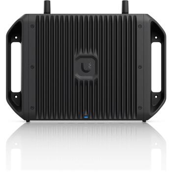 Ubiquiti Многофункциональный WAN UniFi Cloud Gateway UCG-Industrial, 10GbE, 2.5GbE PoE+, 10G PoE++, 3GB памяти, 9 портов (UCG-Industrial)