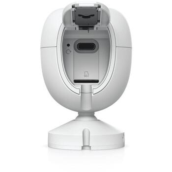 Ubiquiti сетевой камера UVC-G6-INS-W, 8 МП, 3840 x 2160, IPX5, настенное крепление, 30 к/с, Bluetooth (UVC-G6-INS-W)