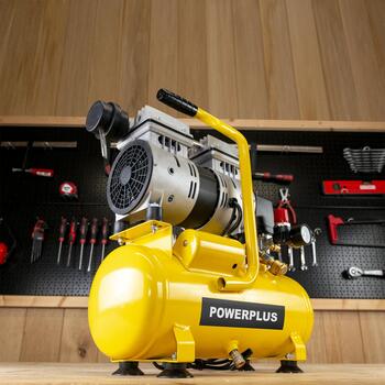 Powerplus kompresors POWX17230S, 550W, 8bar, 105l/min, 6L, Bez eļļas, Kluss, Spiediena regulators (POWX17230S)