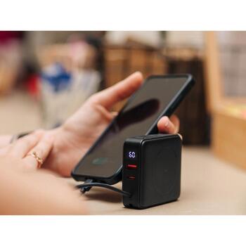 Tracer Пауэрбанк TRABAT47643, 10000 мАч, 15 Вт беспроводная зарядка, 20 Вт Power Delivery, Quick Charge 3.0 (TRABAT47643)