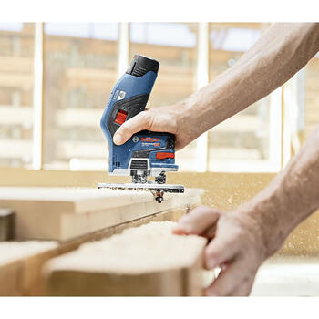 Malu frēze GKF 12V-8 Solo 06016B0002 BOSCH (06016B0002)