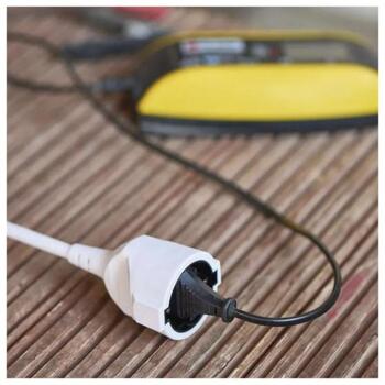 Emos Удлинитель P0123R, 3 м, 1×2P+PE SCHUKO, 3 680 W, PVH, защита от детей (P0123R)
