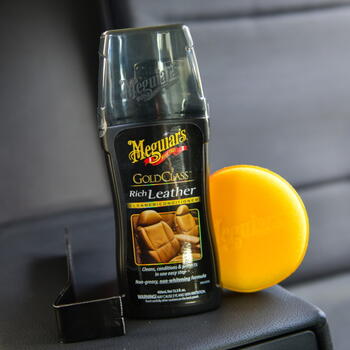 Meguiar's G17914 Gold Class Средство для чистки и кондиционирования кожи 2-в-1 400 мл (G17914)