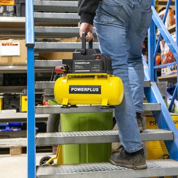 Powerplus Kompresors POWX17215, 750W, 8bar, 50l/min, 6L, Bez eļļas, Spiediena regulators, Drošības vārsts (POWX17215)