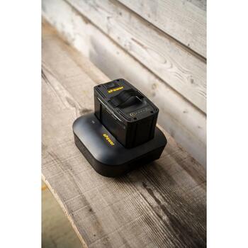 Stiga Аккумулятор 274012004/ST1 48V, 2 Ah, 88.8 Wh, Литий-ионный, 48 мин время зарядки, 0.98 кг вес упаковки (274012004/ST1)