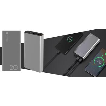 Navitel Lādētājs-akumulators PWR20 AL Silver, 20000mAh, 3.7V, 22,5W, USB-C 5V 2,6A, 9V 2A, 12V 1,5A, Mikro USB 5V 2A (PWR20 AL Silver)