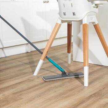 Beldray Плоский швабра LA00000184UFEU7, серый, пластик, 132см x 17см x 45см, 90° поворотный, 2 микрофибровых насадки (LA00000184UFEU7)