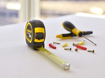 Mērlenta TYLON 5m x 19mm 0-30-697 STANLEY (0-30-697)