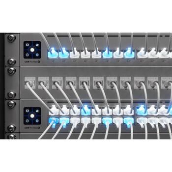 Ubiquiti UACC-Cable-Patch-EL-0.15M-W, патч-кабель, 0.15м, RJ-45, RJ-45, Cat6, прямой разъем, прямой разъем, 2.5мм (UACC-Cable-Patch-EL-0.15M-W)