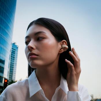 Sennheiser беспроводные наушники ACCENTUM Clip 800115, 20-40кГц, IP54, Bluetooth 6.0, USB-C, микрофон, кремовый (800115)
