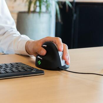 R-Go Tools USB datorpele HE Break RGOHELELA, 2400 DPI, 5 pogas, 1.69m kabelis, ergonomisks, melna (RGOHELELA)