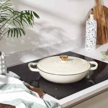 Salter кастрюля BW13772C, 2.8L, 30.6cm, чугун, кремовый, с крышкой, совместима со всеми плитами (BW13772C)