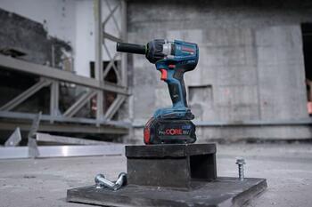 Akumulatora triecienskrūvgriezis/triecienatslēga GDS 18V-750 C PROFESSIONAL BOSCH 06019L9003 (06019L9003)