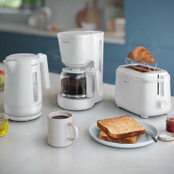 Philips Кофеварка HD7411/00, Мощность 1080 Вт, Объем резервуара для воды 1.25 Л, Вместимость 10 чашек, Дисплей TFT, Цвет Белый (HD7411/00)