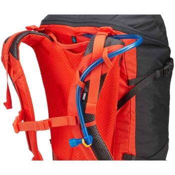 Thule Туристический рюкзак 3536, 3203536, 35L, 1.26kg, 32x30x61cm, Обсидиан, дышащие лямки, дождевик (3203536)