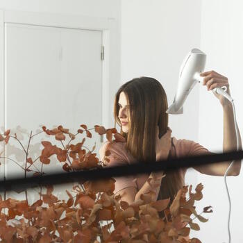 Matu fēns 2200 W 3 temperatūras iestatījumi jonizācija diffuser uzgalis IoniCare 5300 Maxi Aura Balts 4202 Cecotec (4202)