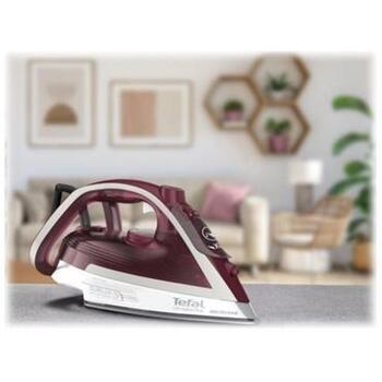 Tefal Tvaika gludeklis FV6810E0, 2800 W, 270 ml, 50 g/min, 250 g/min, sarkans/balts (FV6810E0)