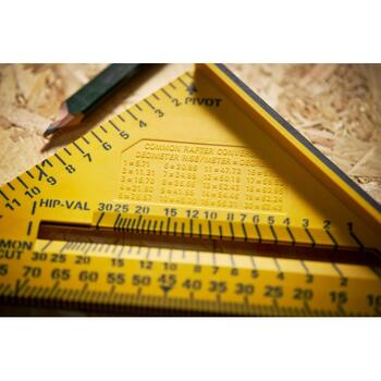 STANLEY Plastmasas stūrenis 180mm (STHT46012-0)