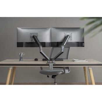 Gembird LCD monitors stiprinājuma roka MA-DA2-05, 17-32'', 2 monitori, 18 kg, VESA 100 x 100 mm, pelēka (MA-DA2-05)