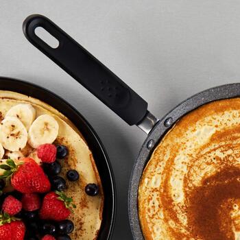 Russell Hobbs Pankūku panna RH028521EU7, 25cm, maigs pieskāriens, nepiedegošs, elektriskā, gāzes, stikla keramikas, indukcijas (RH028521EU7)