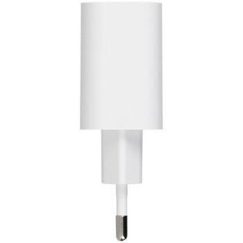Rivacase мобильное зарядное устройство PS4101 W00, 110-240V, 1м, 1xUSB Type-C, быстрая зарядка, универсальное (PS4101W00WHITE)