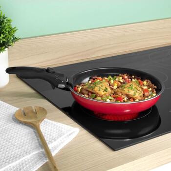 Russell Hobbs Набор сковород RH03995, 20см, 24см, 28см, съемная ручка, красный/черный, антипригарное покрытие (RH03995)