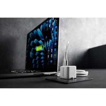 Intenso адаптер питания 7803042, 1 x USB Type-C, 100-240 В, 20 В, 30 Вт, быстрая зарядка, 1,5 м кабель, белый (7803042)