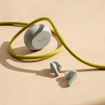 Sudio Наушники A3 Pro A3PROBLU, Bluetooth 5.4, 10 мм, 32 Ом, 107 дБ, 10 м, 5 ч, синий, шумоподавление, микрофон (A3PROBLU)