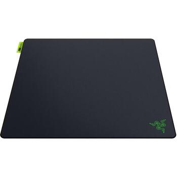 Razer peles paliktnis Gigantus V2 Pro RZ02-05490600-R3M1, 50 cm x 48 cm, audums, melns, liels, līdzsvarots (RZ02-05490600-R3M1)