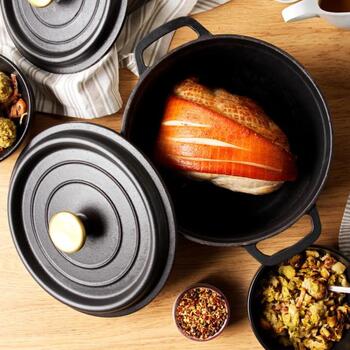 Russell Hobbs чугунная кастрюля RH02524BEU7, 3.4л, 24см, совместима с индукцией, крышка в комплекте (RH02524BEU7)