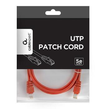 Gembird patch kabelis PP12-1.5M/R, 1.5 m, sarkans, CAT5e, U-UTP, 8P8C, zelta kontakti, veidoti sprieguma atvieglojumi (PP12-1.5M/R)