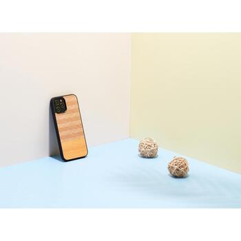 Man&Wood чехол для iPhone 12 Pro Max M8743B, 6.7 дюйма, Оранжевый, дерево, поликарбонат (M8743B)