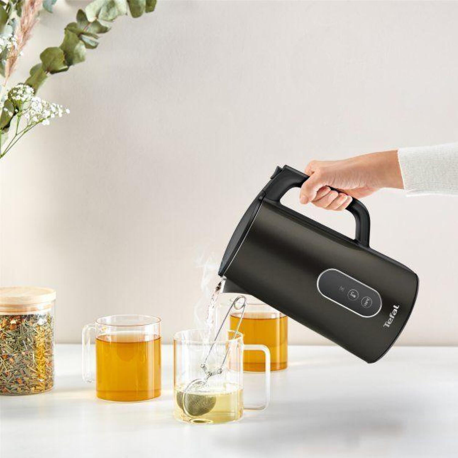 Tefal Цифровой чайник KI831E10, 1,7 л, 1800 Вт, черный, нержавеющая сталь, 360° поворотная база, автоматическое отключение (KI831E)