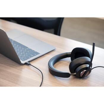 Kensington austiņas H2000 K83451WW, USB-C, vadu, virsauss, binaurālās, mikrofons ar trokšņu slāpēšanu, 40 mm draiveri, 1 (K83451WW)