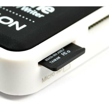 Axagon Karšu lasītājs CRE-X1 5 sloti, USB 2.0, 480 Mbit/s, atbalsta CF, MS, MicroSD, MMC, 26 g (CRE-X1)
