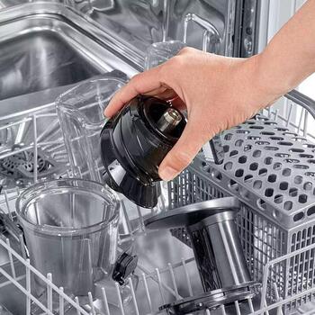 Severin lēngaitas sulu spiede ES 3571, 150 W, 1 l, 1.3 l, sudraba, mehāniska, pilienu apturēšanas sistēma, neslīdošas kājas (ES 3571)
