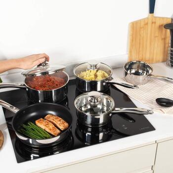 Russell Hobbs Набор кастрюль BW06571EU7, 16/18/20см, серебристый, нержавеющая сталь, с крышкой, можно мыть в посудомоечной машине (BW06571EU7)