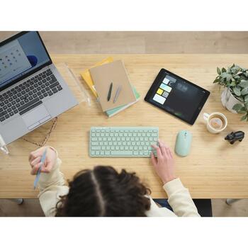Trust клавиатура и мышь Lyra 24942, 3x соединение, 1200 DPI, аккумулятор, зарядка USB Type-C, зеленый (24942)