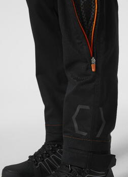 Helly Hansen darba bikses Chelsea Evo Brz Serv stretch new 77554_991-C56, melnas C56, 4 virzienu stretch, dalīta ceļgalu daļa (77554_991-C56)