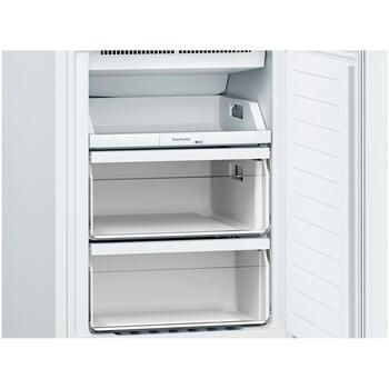 Bosch Холодильник KGN33NWEB, 193L, 89L, 42dB, Класс энергии E, Свободностоящий, No Frost, MultiAirflow, LED дисплей (KGN33NWEB)