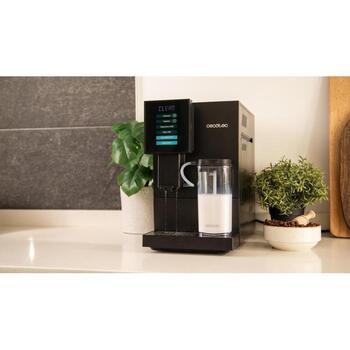 Cecotec Кофеварка Cremmaet Compactccino Connected 1460, 1350 Вт, 19 бар, 1.1 л, 25 напитков, автоматическая очистка (1460)