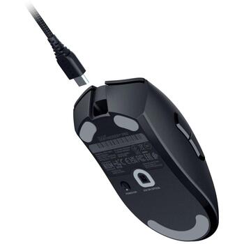 Razer datorpele Viper V4 Pro Esports RZ01-05630100-R3G1, 50000 dpi, USB-C, 6 pogas, 8000 Hz, 930 ips, 90 G, optiskie slēdži, melna (RZ01-05630100-R3G1)