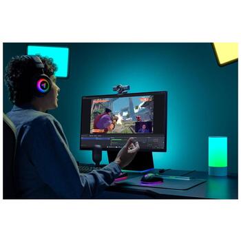 Razer web kamera Kiyo V2 X RZ19-05380200-R3M1, 2560 x 1440, 60 fps, 3.7 MP, USB 2.0, 80° redzes lauks, iebūvēts mikrofons (RZ19-05380200-R3M1)