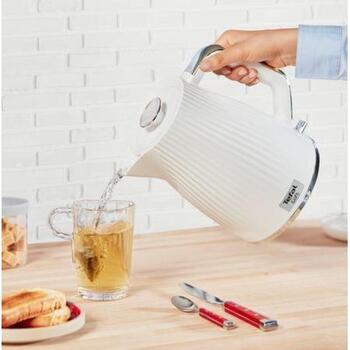 Tefal Электрический чайник KO250130, 2400 Вт, 1.7 Л, Пластик, 360° поворотная база, Белый (KO250130)